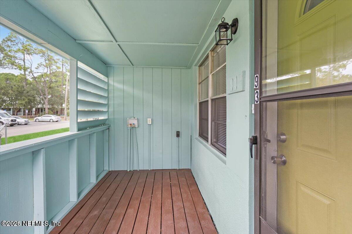 93 Lewis Street Atlantic Beach, FL 32233 - Photo 4 of 4 20240323145639244679000000-o