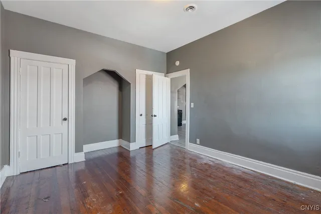 $1,300 | 319 North Salina Street, Syracuse, NY 13203