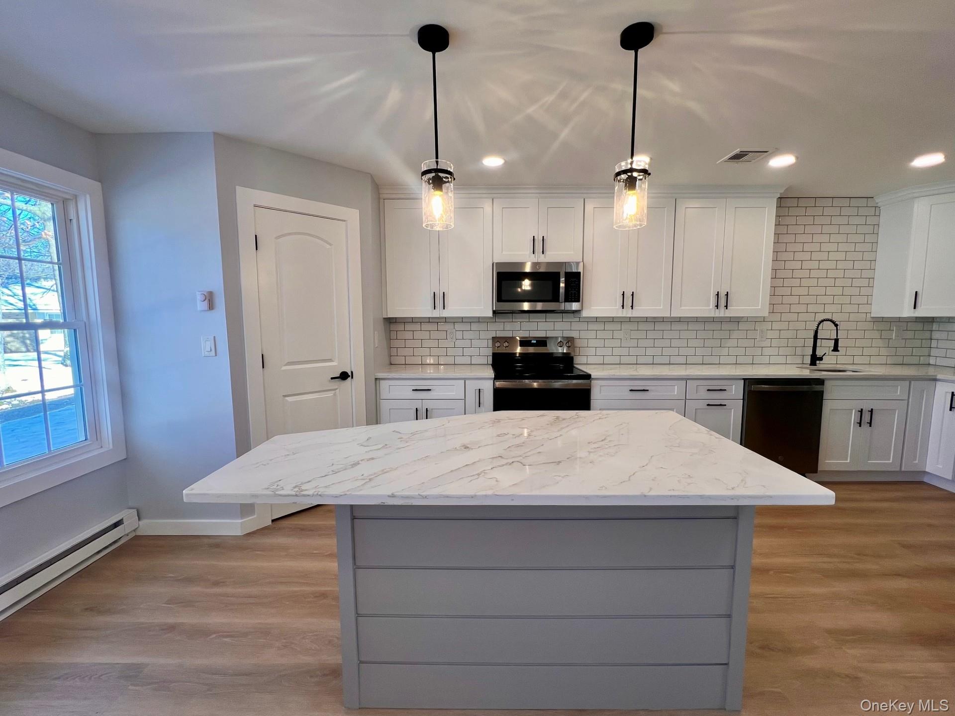 278 B Berwick Court, Unit B Ridge, NY 11961 - Photo 3 of 13