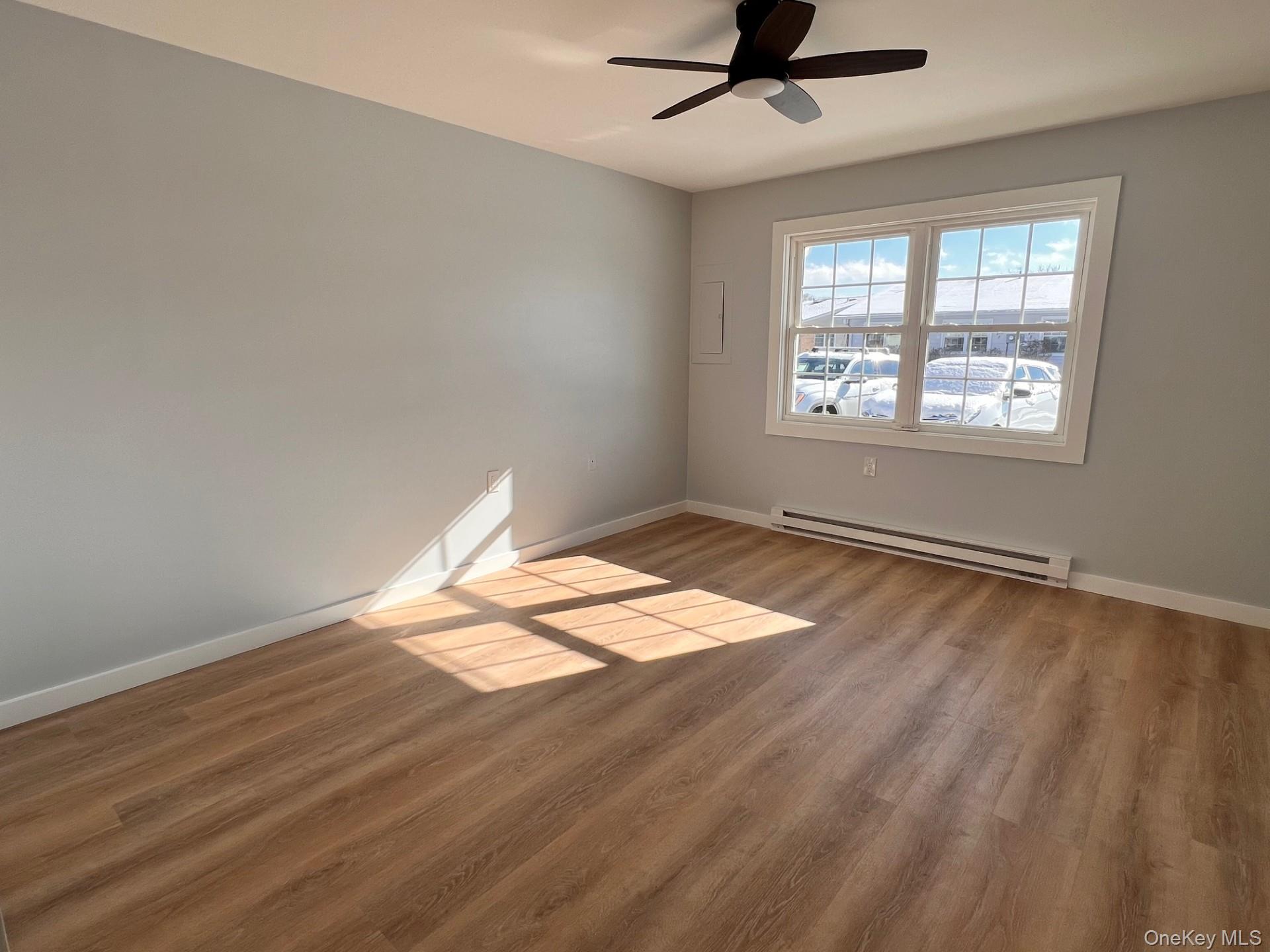 278 B Berwick Court, Unit B Ridge, NY 11961 - Photo 10 of 13