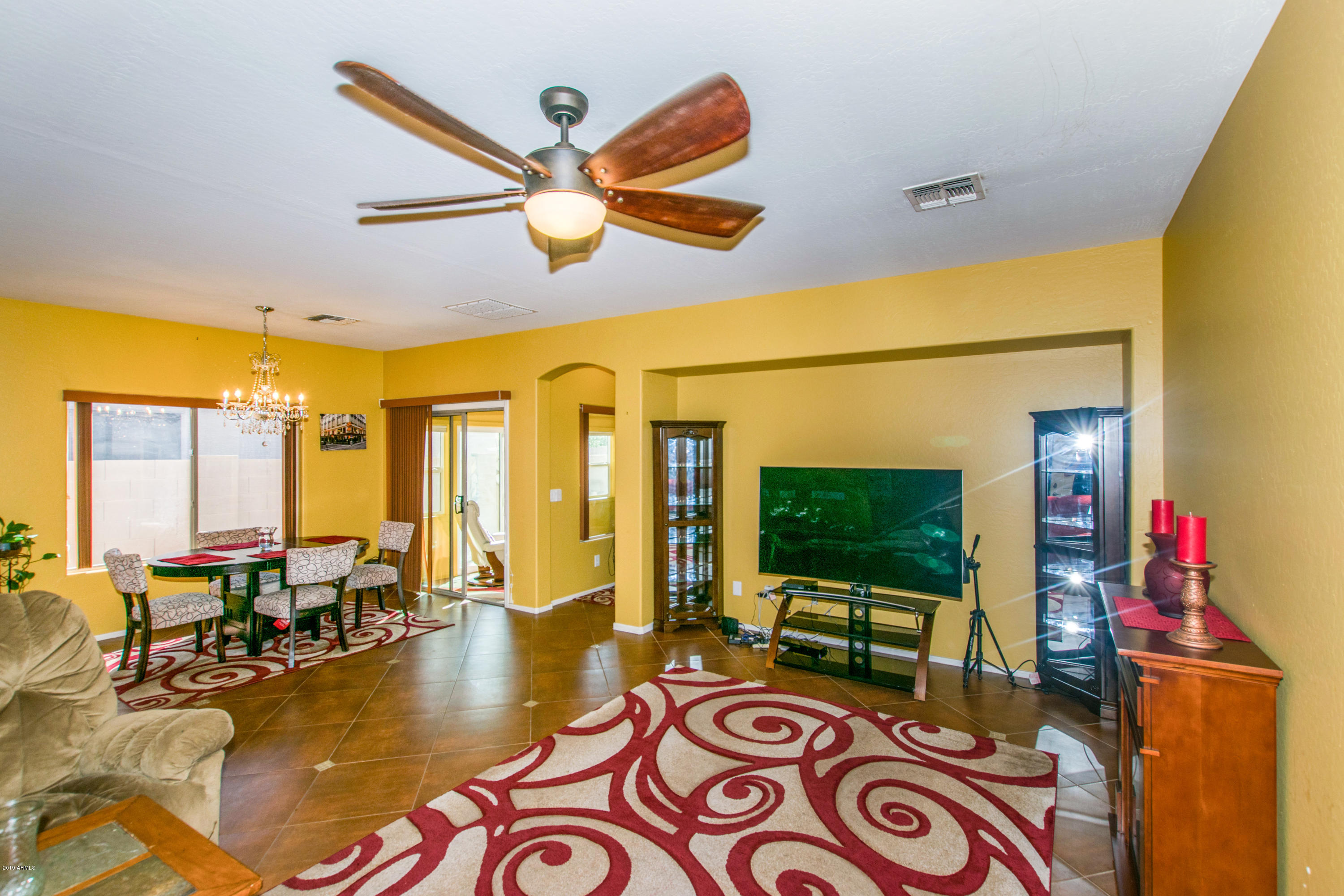 44801 Portabello Road Maricopa, AZ 85139 - Photo 3 of 23 03 Family Room