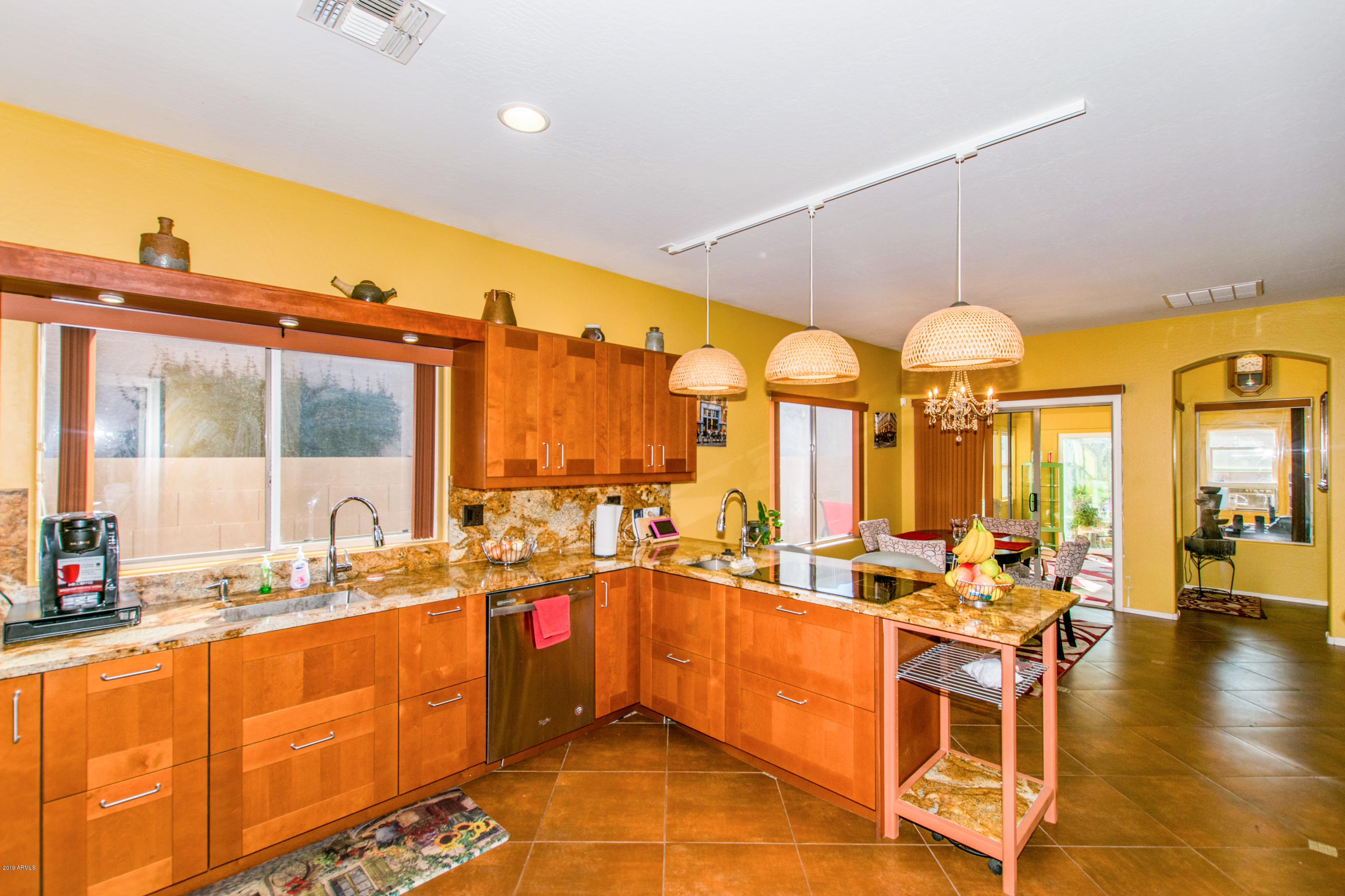 44801 Portabello Road Maricopa, AZ 85139 - Photo 7 of 23 07 Kitchen