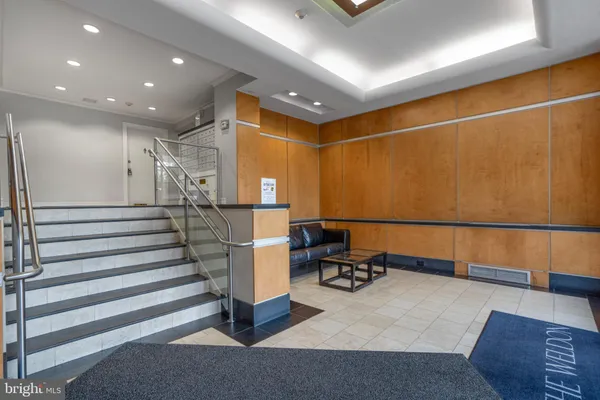$1,900 | 1730 Arlington Boulevard, Unit 205, Arlington, VA 22209