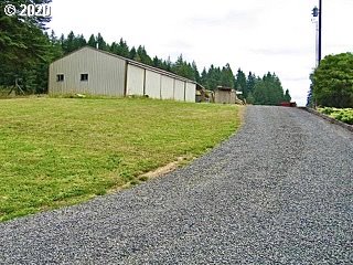 85172 Battle Creek Road Eugene, OR 97402 - Photo 7 of 12 Gallery Image 7