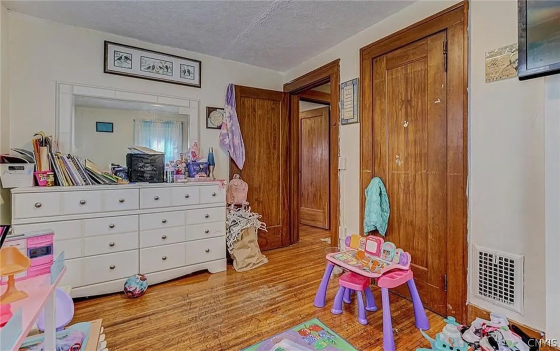 104 Baycliff Drive Rochester, NY 14609 - Photo 15 of 27