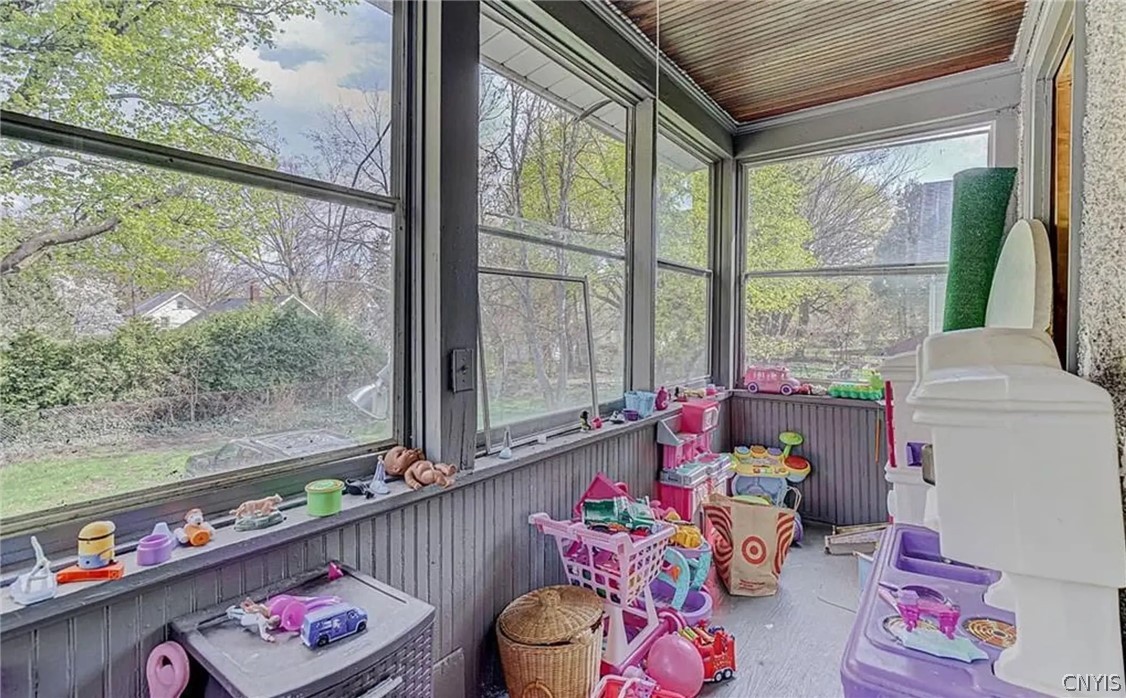 104 Baycliff Drive Rochester, NY 14609 - Photo 23 of 27