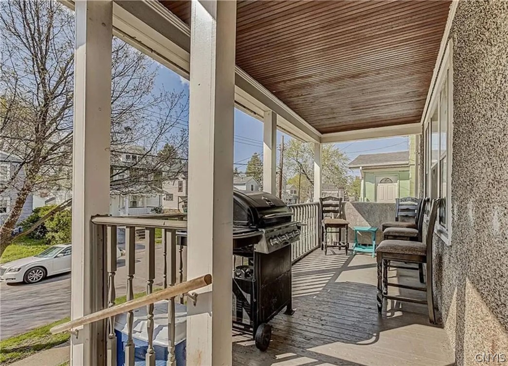 104 Baycliff Drive Rochester, NY 14609 - Photo 3 of 27