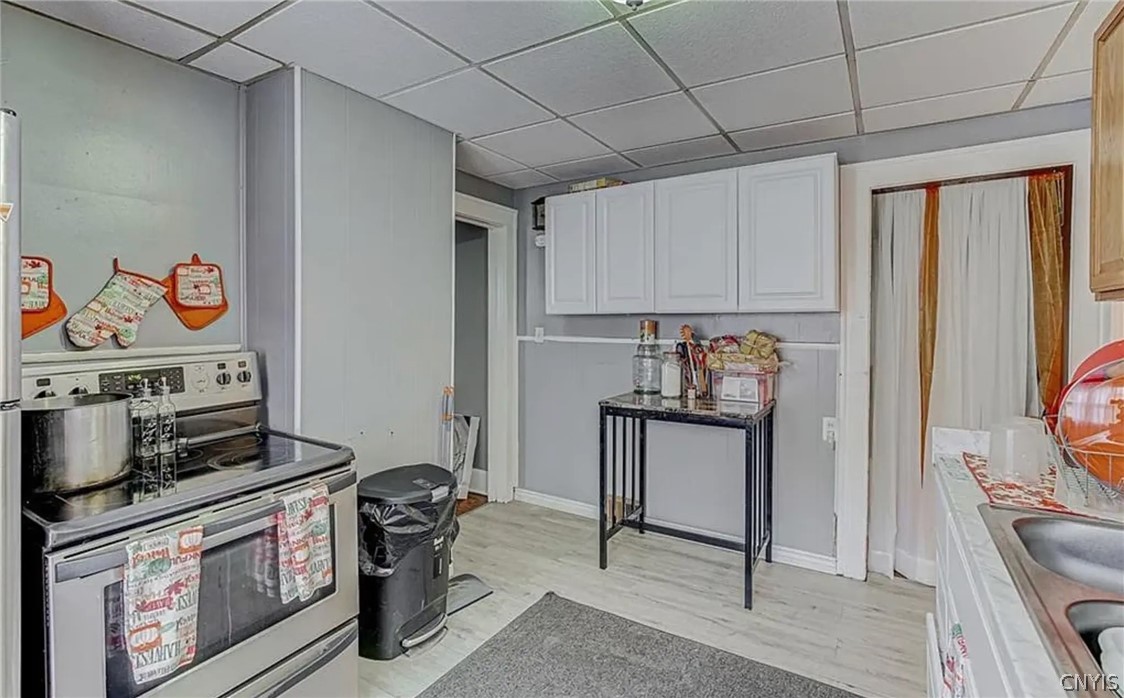 104 Baycliff Drive Rochester, NY 14609 - Photo 9 of 27