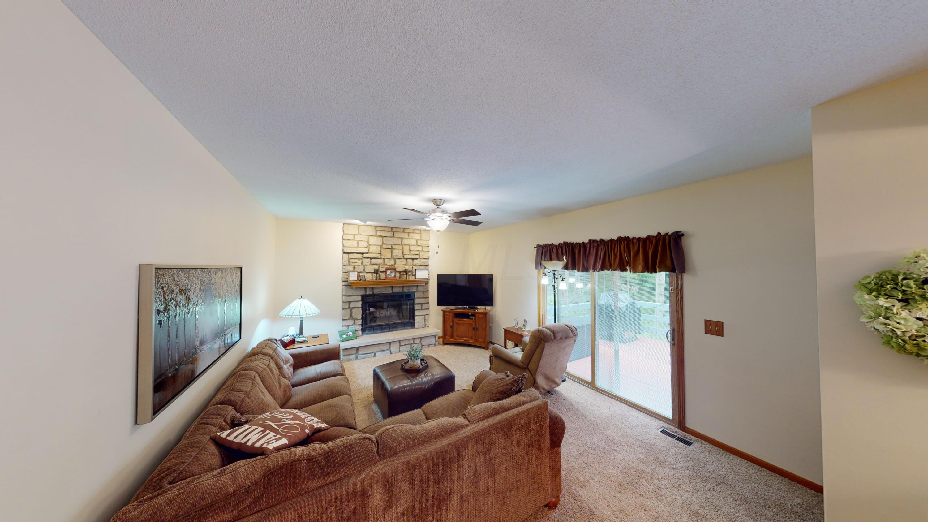 136 Kimberwick Road Mansfield, OH 44904 - Photo 10 of 27 136-Kimberwick-Rd-09072022_114958