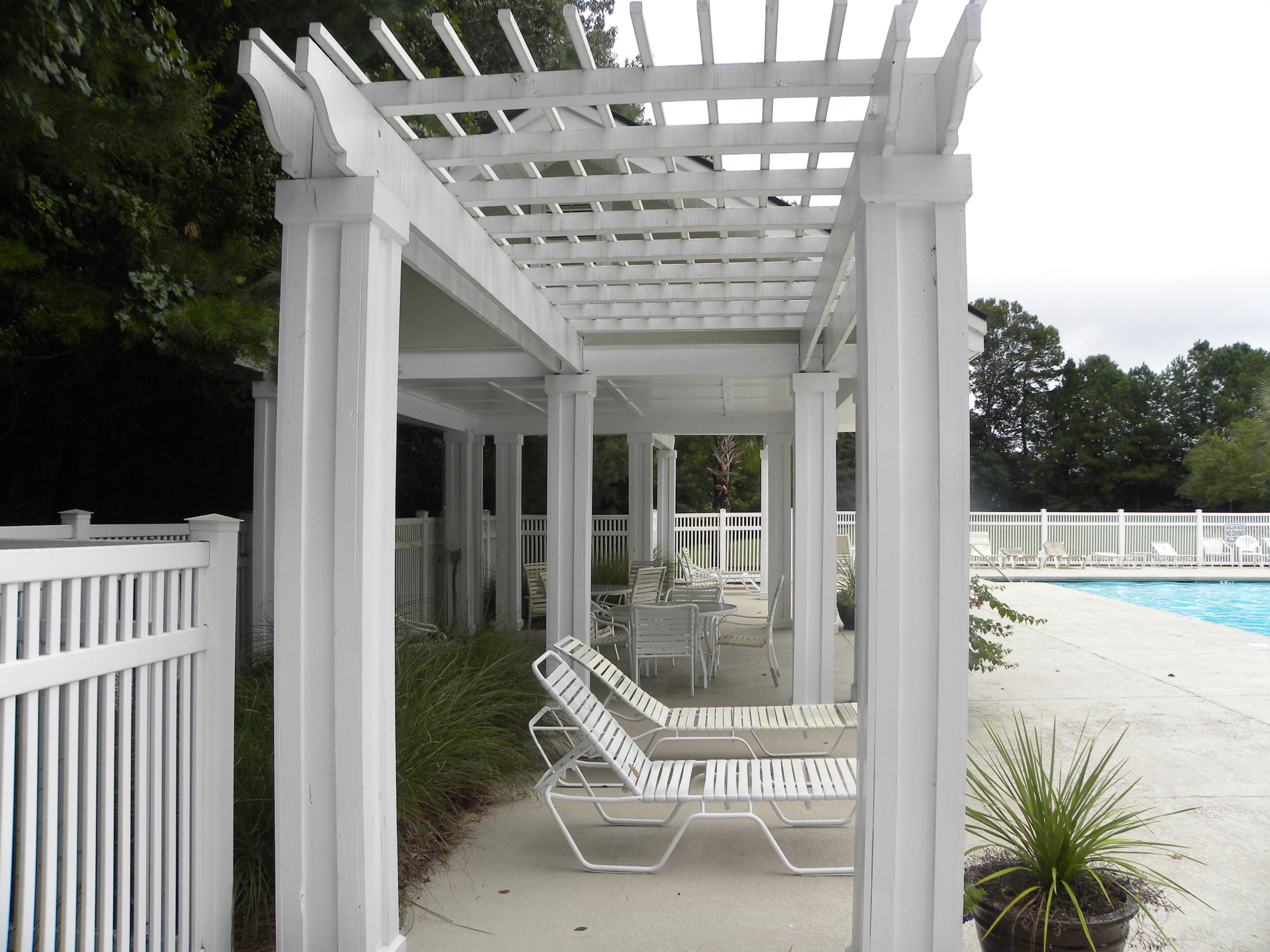 323 Eagle Ridge Road Summerville, SC 29485 - Photo 38 of 43 40