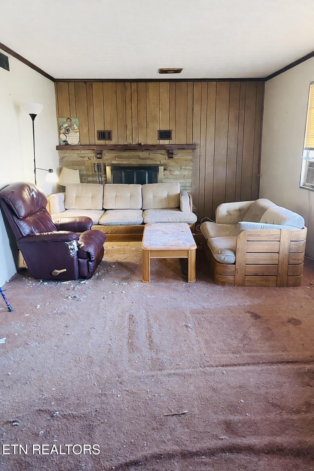 107 Bermuda Road Oak Ridge, TN 37830 - Photo 2 of 11 467D9CC7-1229-4C29-97A5-4B3F845AA3CC