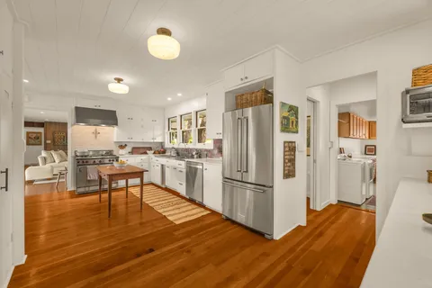 $2,250,000 | 1530 A Kamehameiki Road, Kula, HI 96790