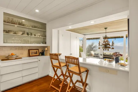 $2,250,000 | 1530 A Kamehameiki Road, Kula, HI 96790