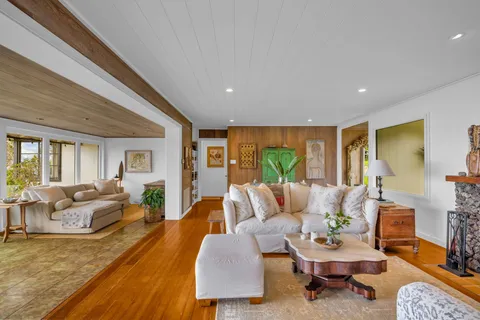 $2,250,000 | 1530 A Kamehameiki Road, Kula, HI 96790