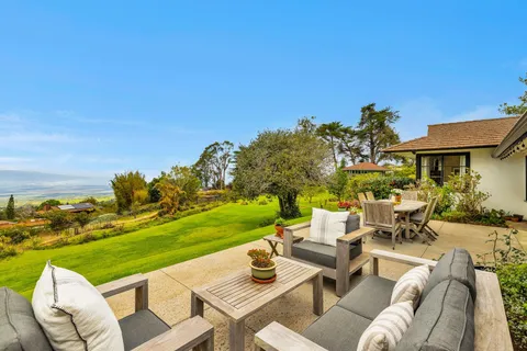 $2,250,000 | 1530 A Kamehameiki Road, Kula, HI 96790