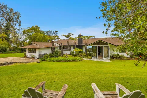 $2,250,000 | 1530 A Kamehameiki Road, Kula, HI 96790