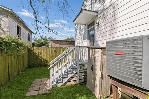 $319,000 | 1817 Hollygrove Street, New Orleans, LA 70118