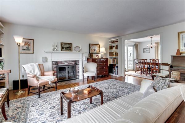 8 Pitman Road Marblehead, MA 01945 - Photo 9 of 28 Gallery Image 9