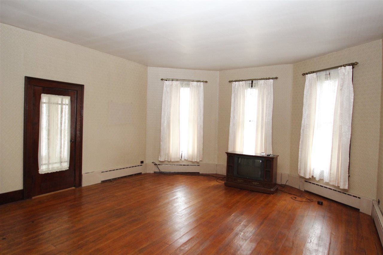 548 East Baumbauer Road Wabash, IN 46992 - Photo 11 of 28 Gallery Image 11
