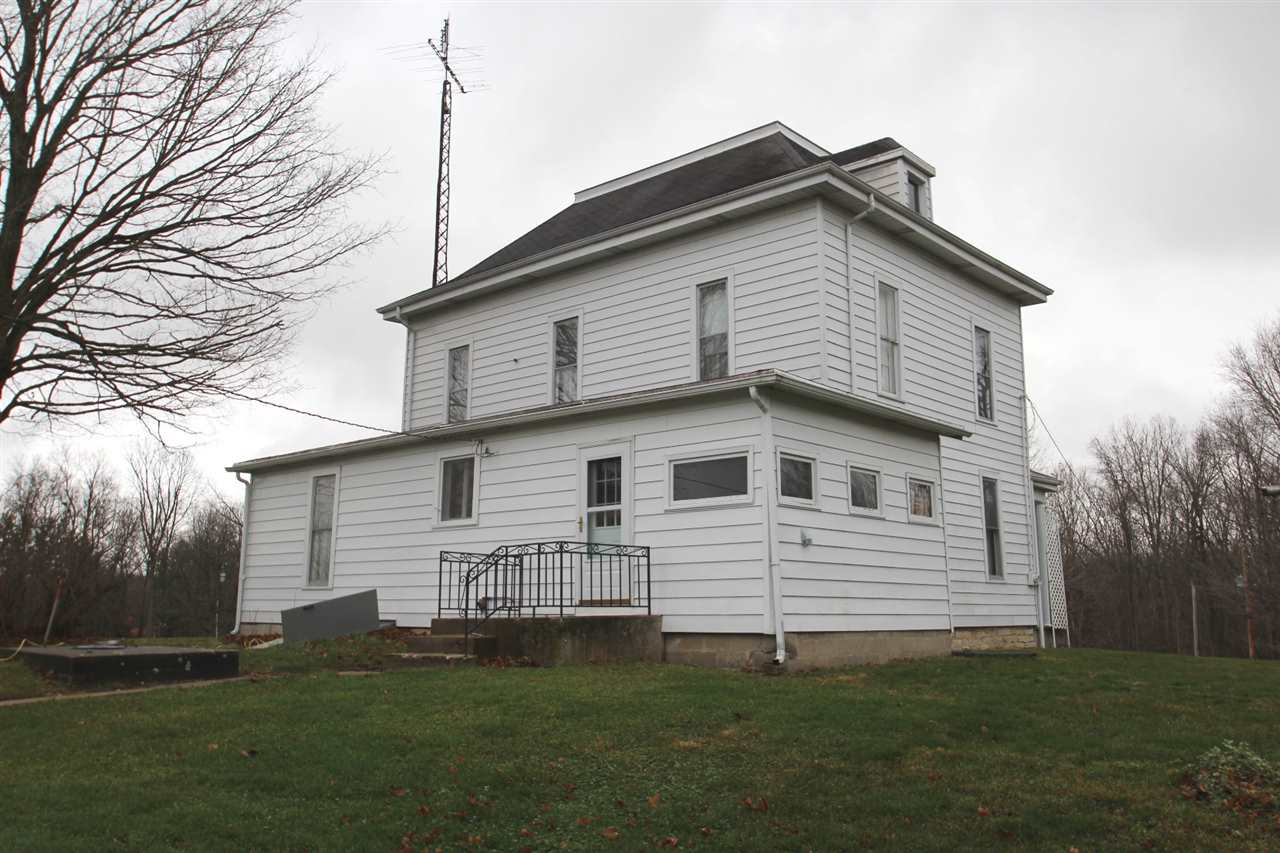 548 East Baumbauer Road Wabash, IN 46992 - Photo 3 of 28 Gallery Image 3