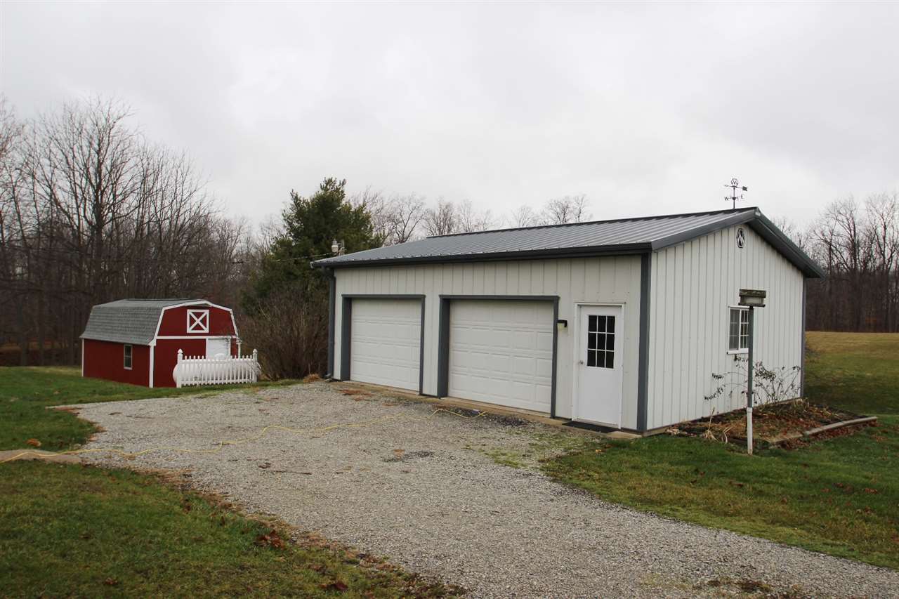 548 East Baumbauer Road Wabash, IN 46992 - Photo 4 of 28 Gallery Image 4