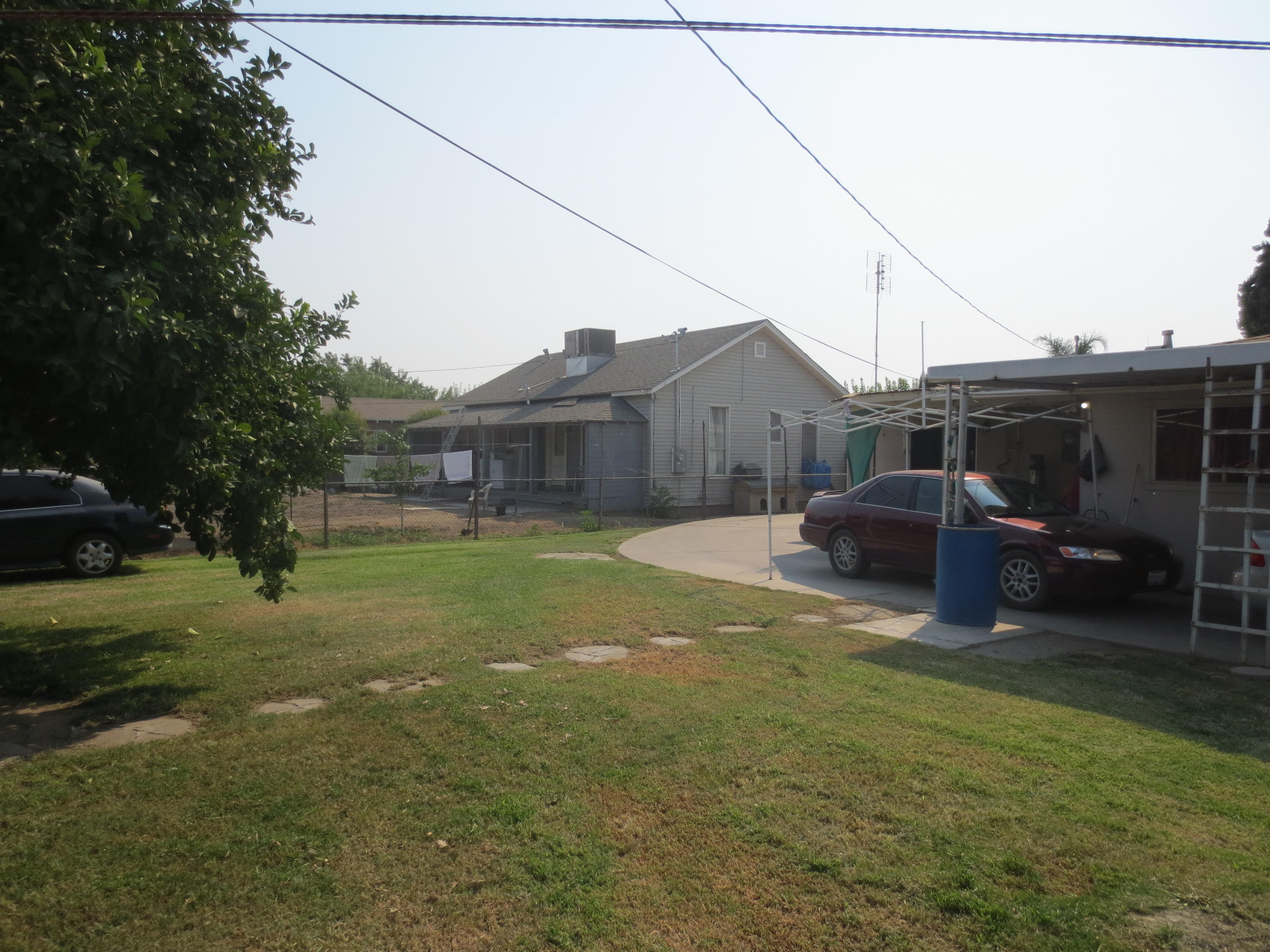 770 Elm Road Earlimart, CA 93219 - Photo 16 of 23 IMG_1373