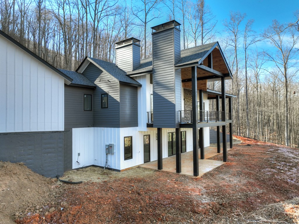 2 Grand Oaks S/d Morganton, GA 30560 - Photo 16 of 30 a view of a house with wooden fence