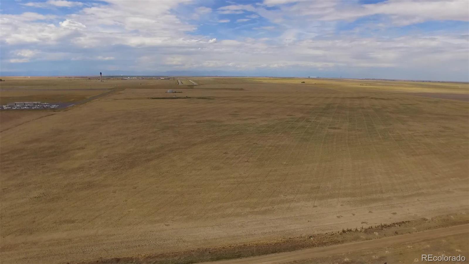 5260 Peterson Road Watkins, CO 80137 - Photo 5 of 5 Gallery Image 5