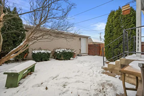 $229,900 | 3141 South 15th Street, Milwaukee, WI 53215