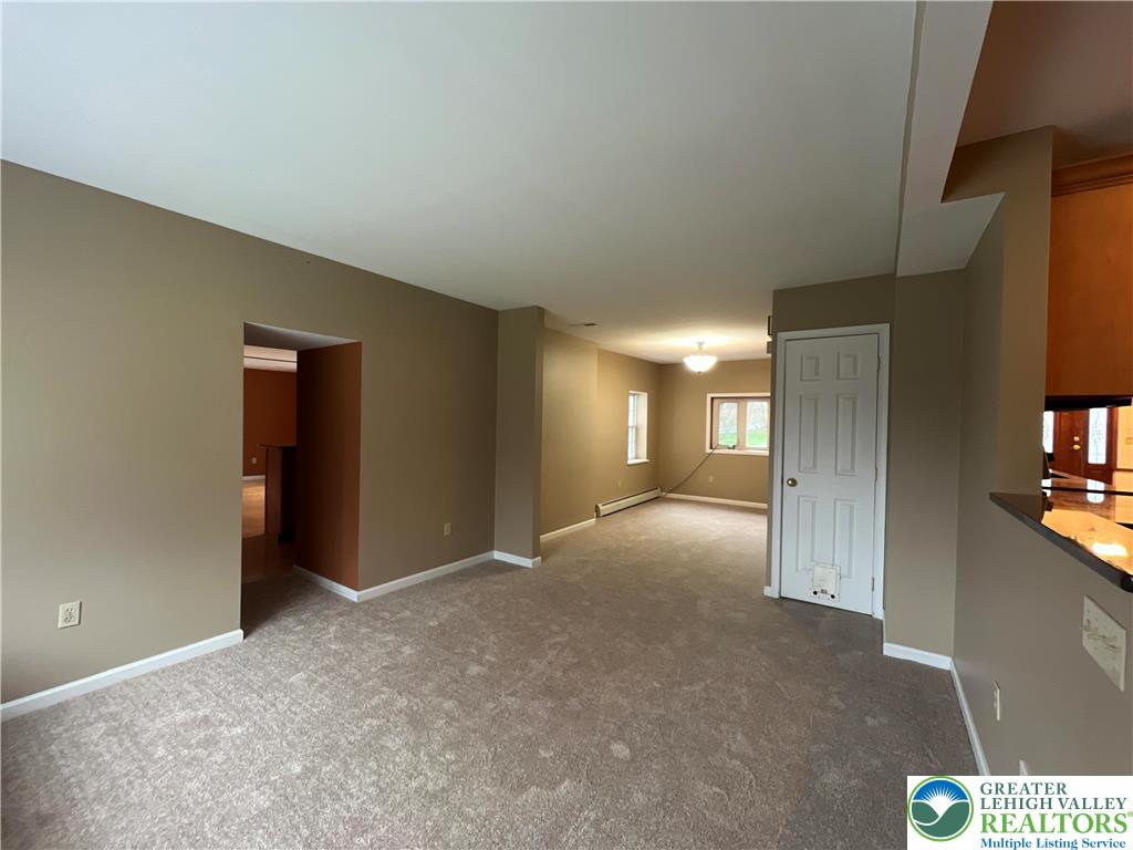 2239 Yost Road Bath, PA 18014 - Photo 17 of 35