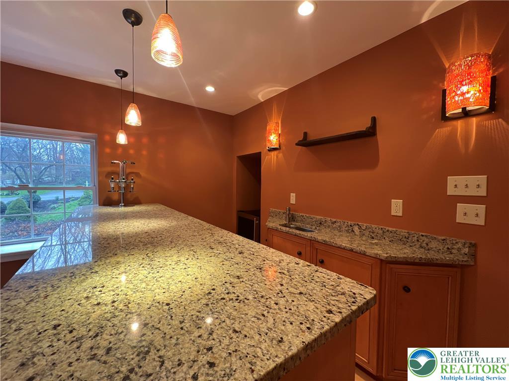 2239 Yost Road Bath, PA 18014 - Photo 19 of 35