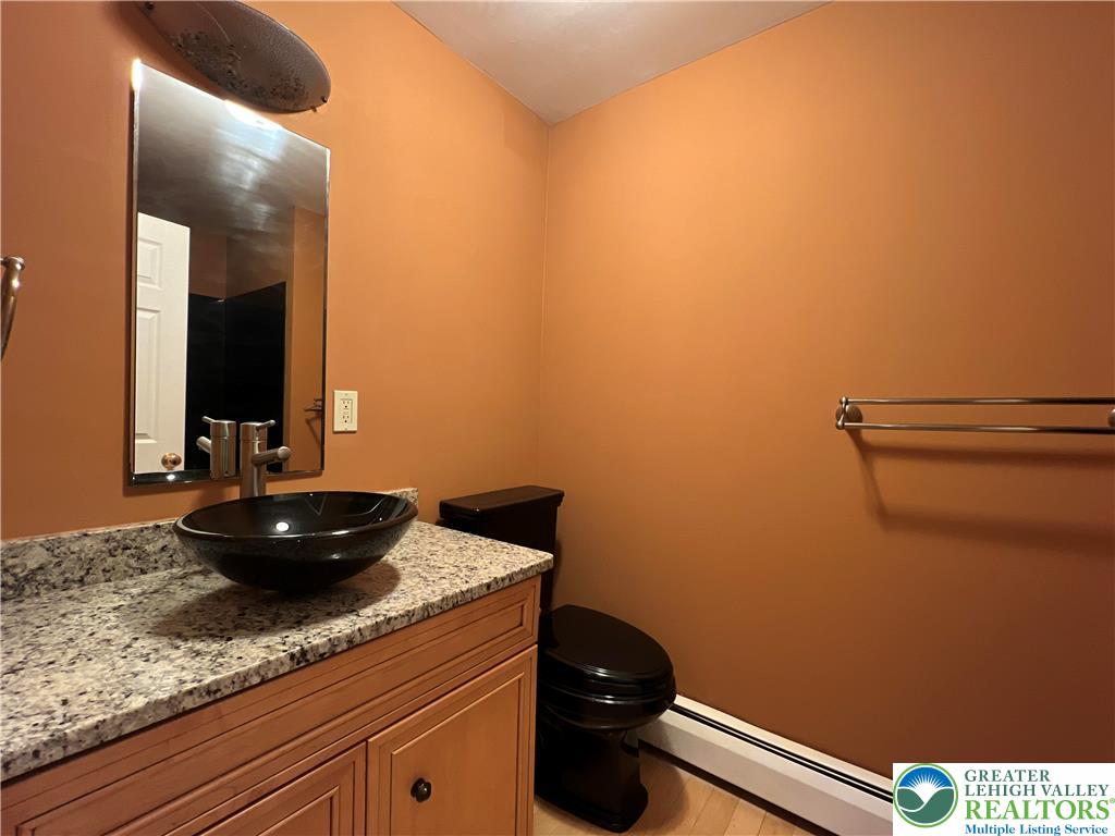 2239 Yost Road Bath, PA 18014 - Photo 25 of 35