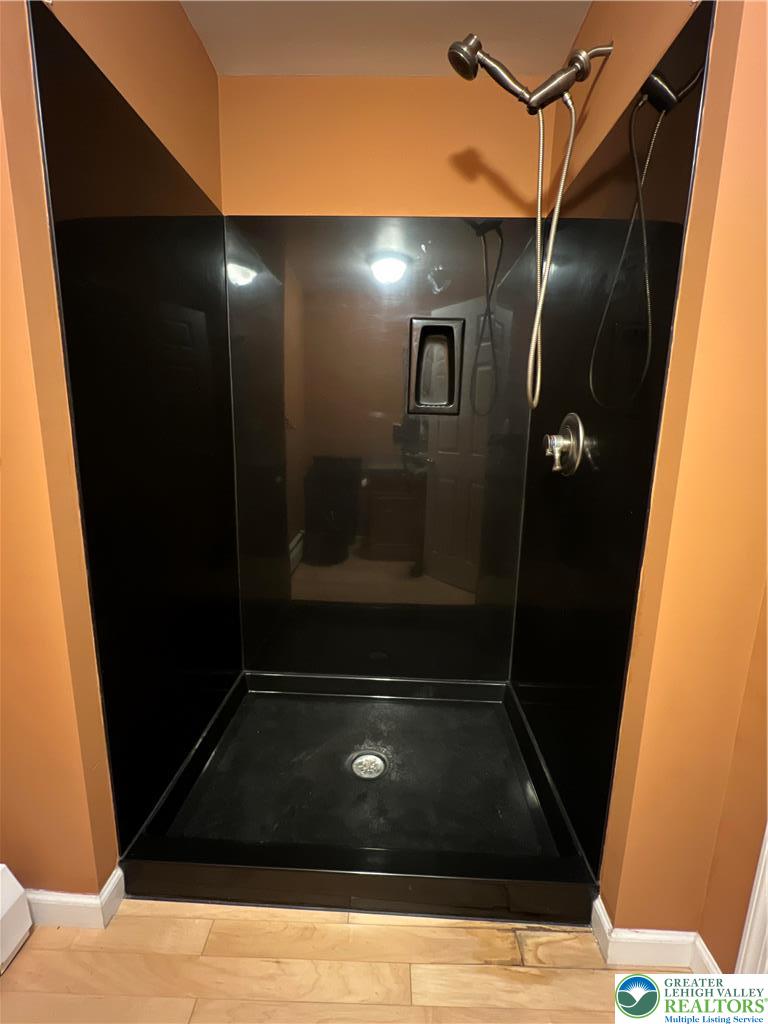 2239 Yost Road Bath, PA 18014 - Photo 26 of 35