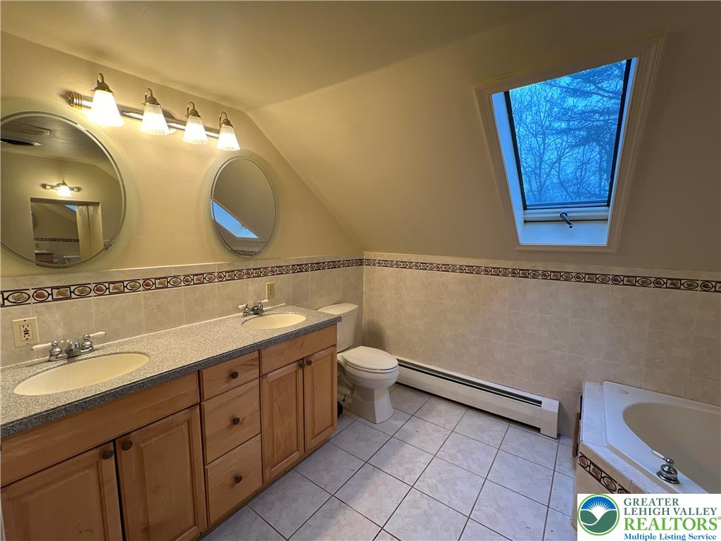 2239 Yost Road Bath, PA 18014 - Photo 29 of 35