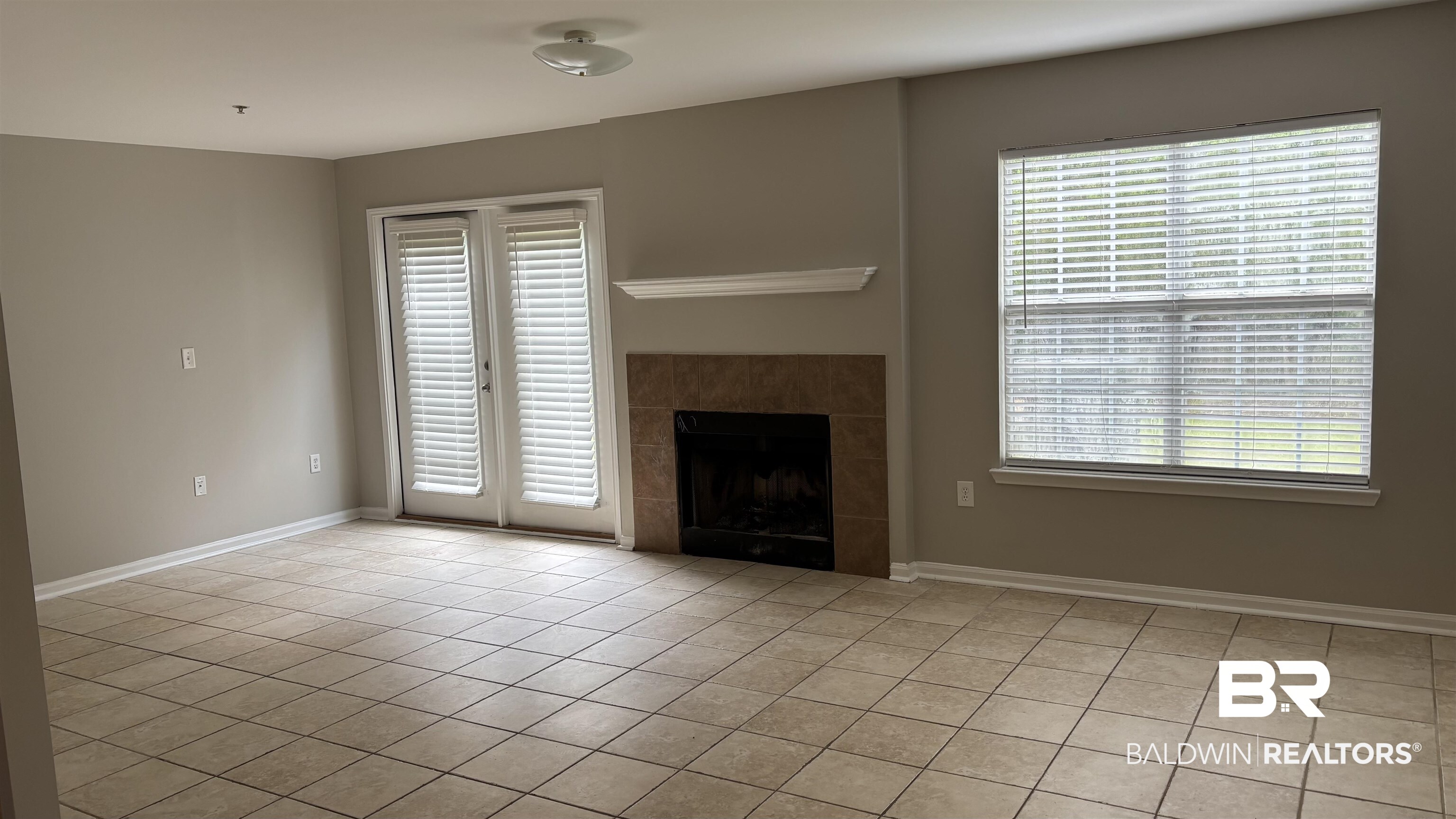 1517 Regency Road, Unit 54 Gulf Shores, AL 36542 - Photo 5 of 13