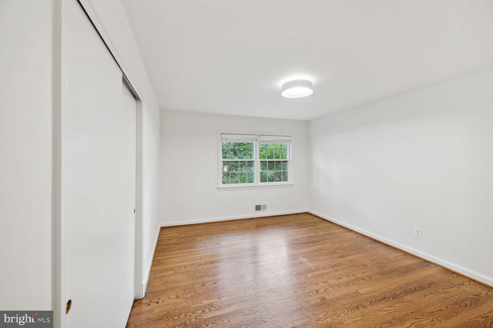 6313 Stoneham Lane McLean, VA 22101 - Photo 21 of 37 Bedroom 2 is spacious with large closet