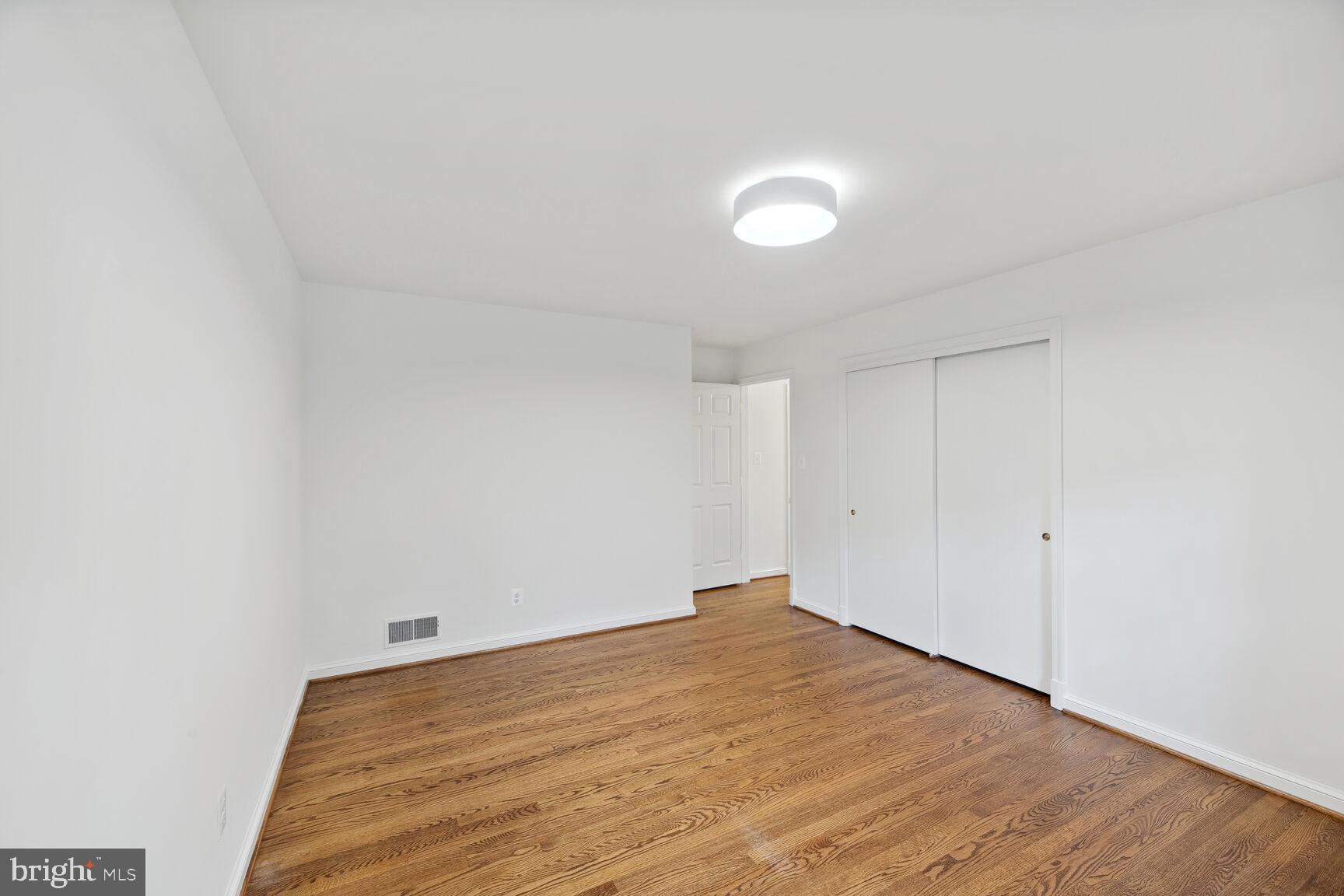 6313 Stoneham Lane McLean, VA 22101 - Photo 22 of 37 Bedroom 2 is spacious with large closet