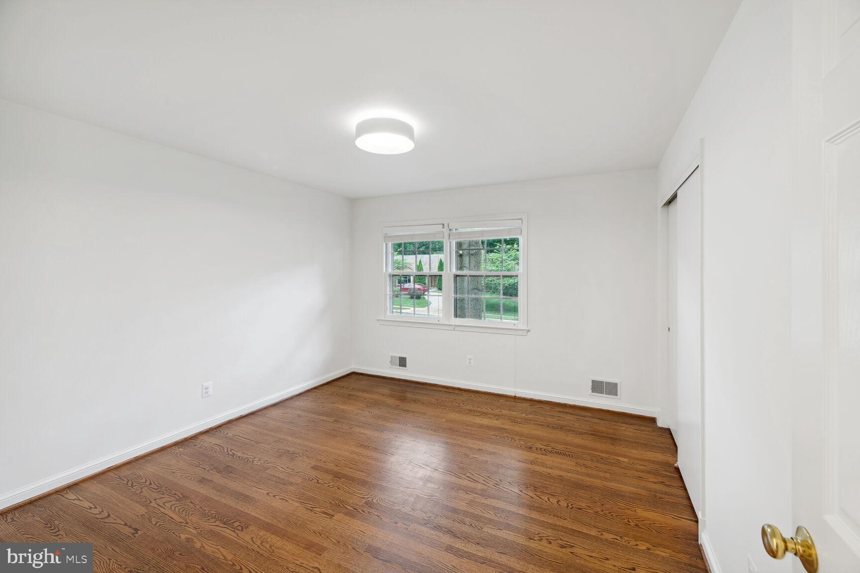 6313 Stoneham Lane McLean, VA 22101 - Photo 23 of 37 Bedroom 3 is also generously sized on same level