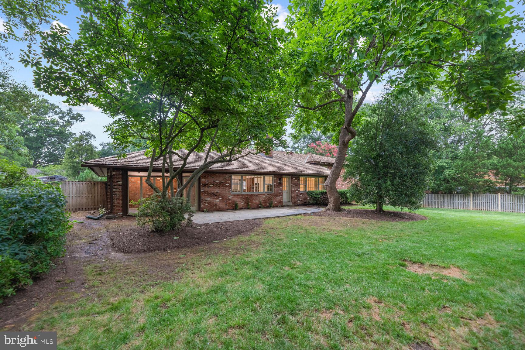 6313 Stoneham Lane McLean, VA 22101 - Photo 34 of 37 Newly landscaped fully privacy fenced backyard
