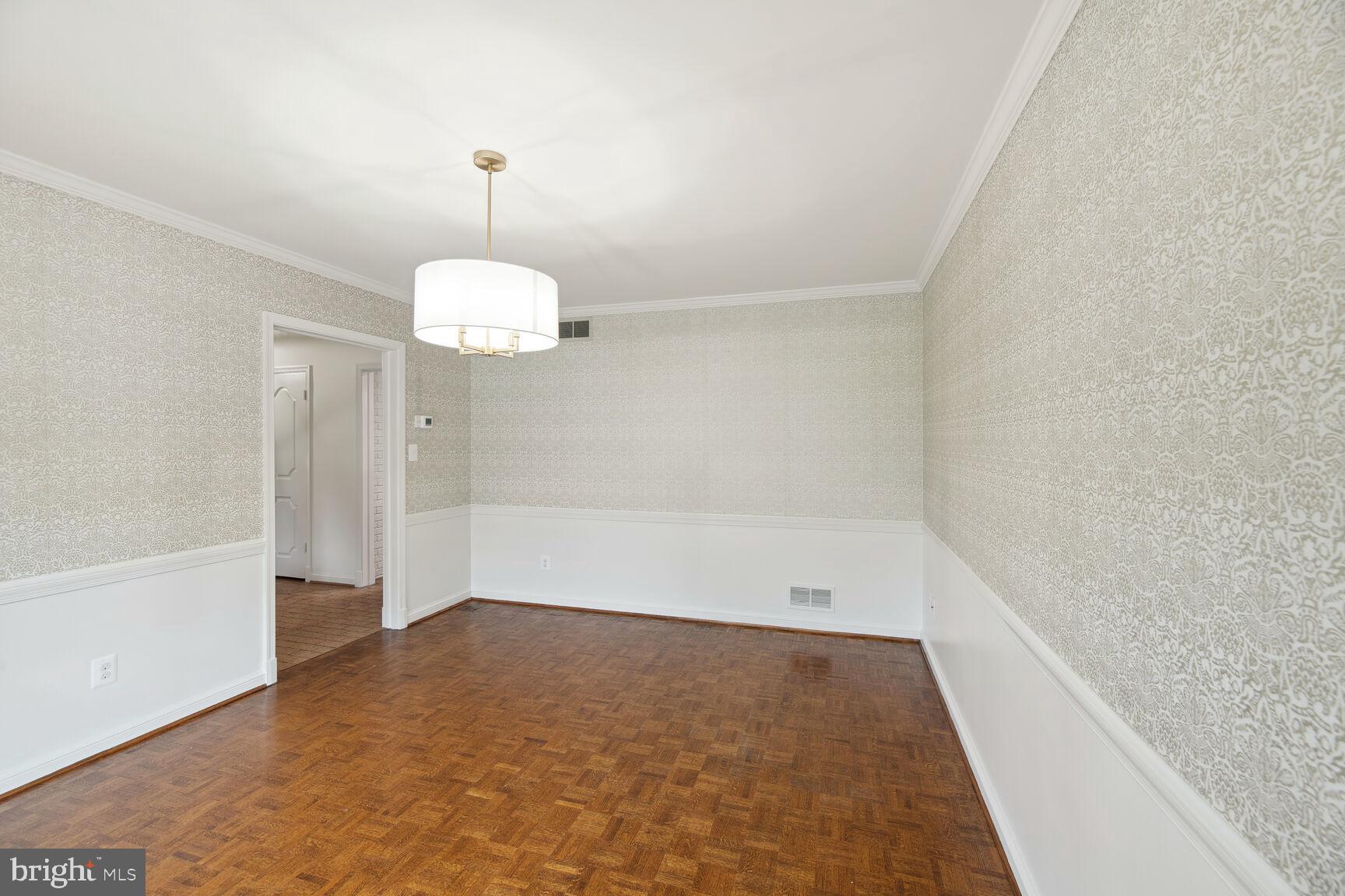 6313 Stoneham Lane McLean, VA 22101 - Photo 8 of 37 Formal dining off of the entry