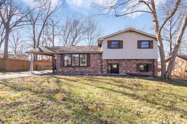 $390,000 | 403 Bonnawood Drive, Hermitage, TN 37076