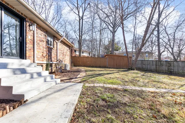 $390,000 | 403 Bonnawood Drive, Hermitage, TN 37076