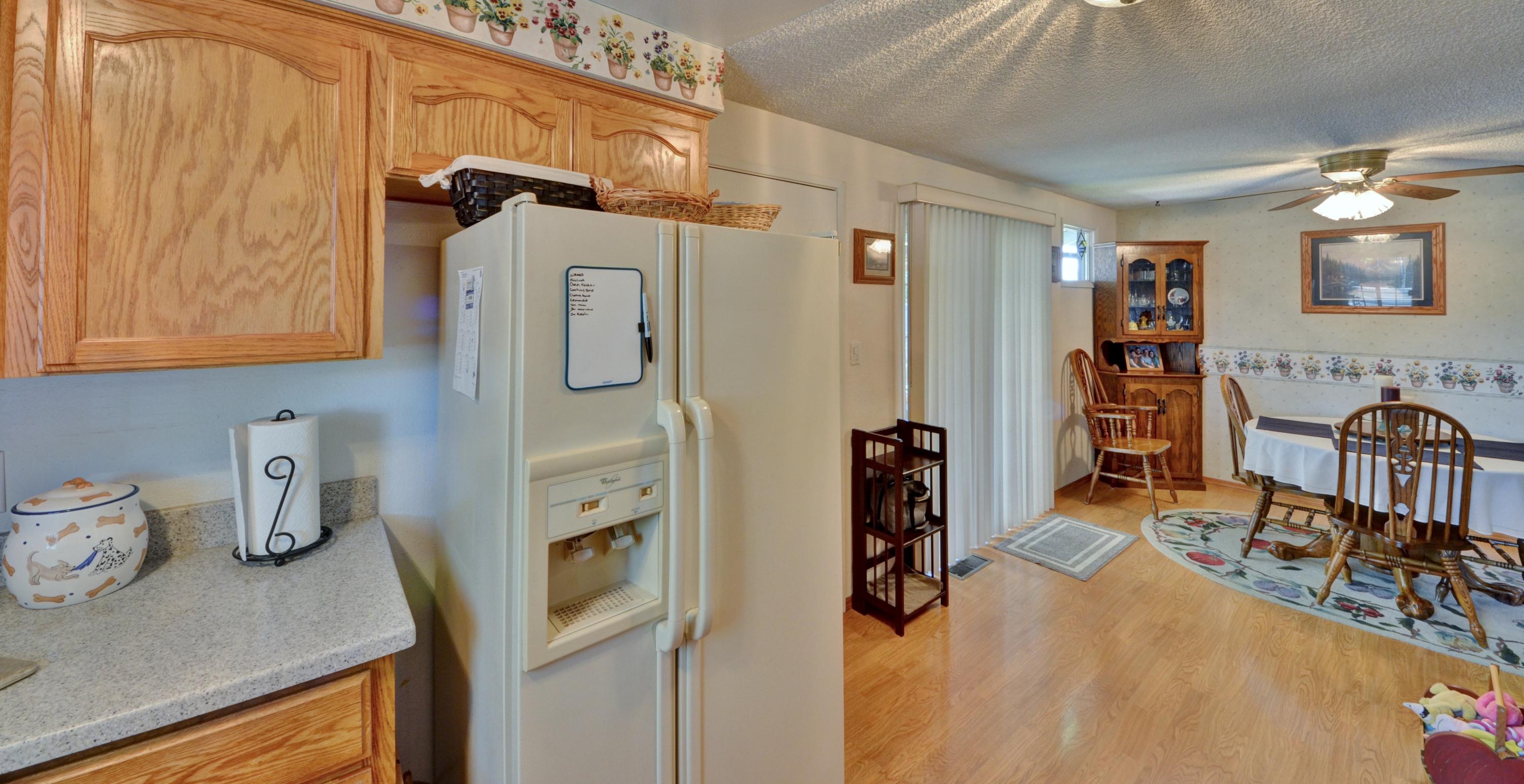 8171 Division Road White City, OR 97503 - Photo 10 of 30 014 (1)