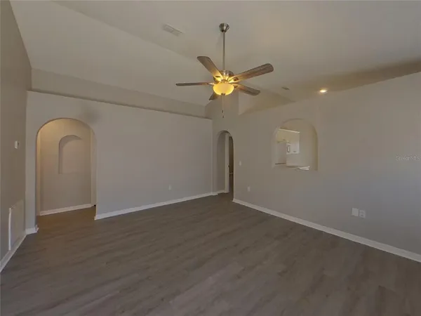 $2,069 | Undisclosed Address, Riverview, FL 33579