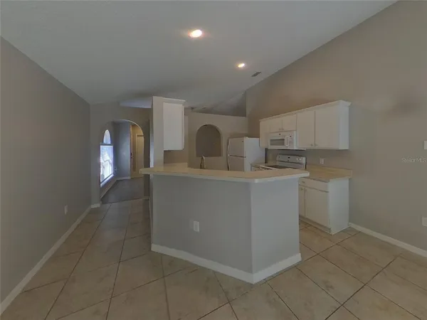 $2,069 | Undisclosed Address, Riverview, FL 33579