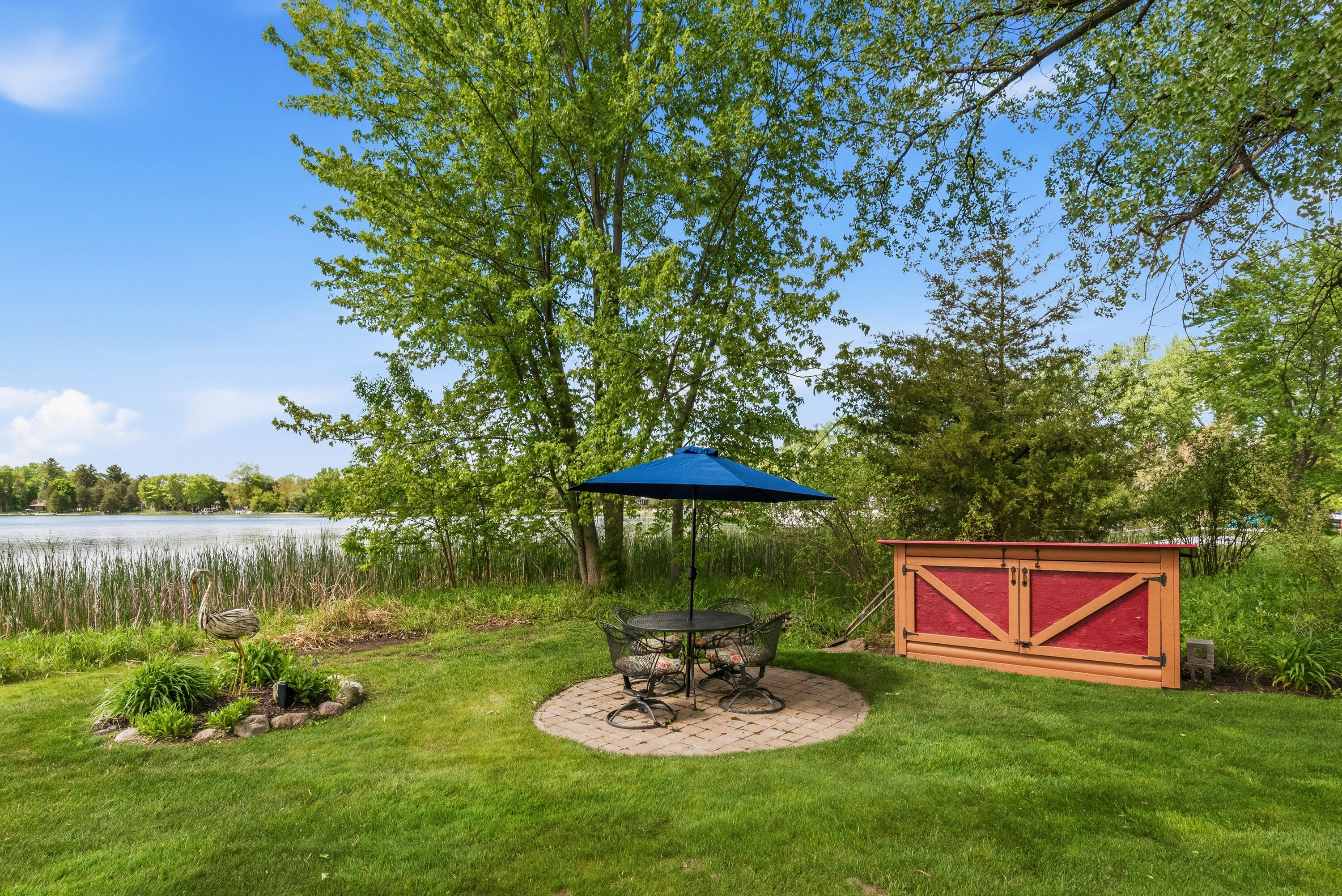W376S4887 East Pretty Lake Road Ottawa, WI 53118 - Photo 50 of 61 2nd Patio/Storage