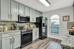 $259,900 | 1696 Red Oak Drive, Unit 181, Dalton, GA 30721