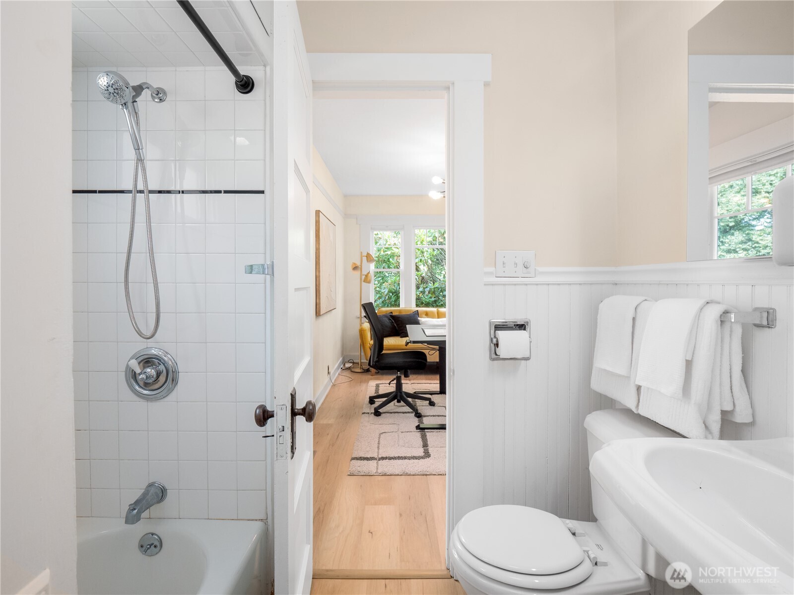 9701 Roosevelt Way Northeast Seattle, WA 98115 - Photo 13 of 33 a bathroom with a toilet and a shower