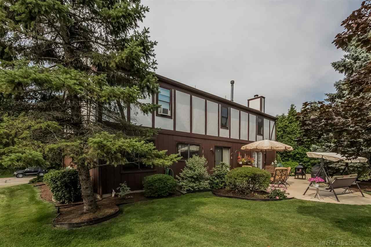 2300 North Fairview Lane Rochester Hills, MI 48306 - Photo 35 of 43