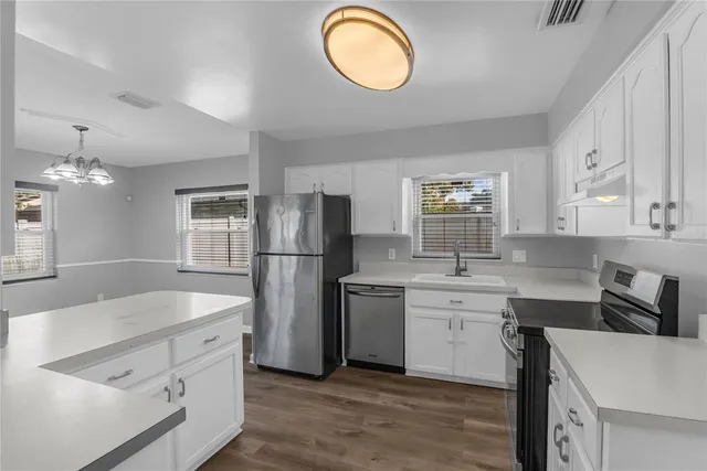 $2,600 | 641 Glenview Drive, Winter Garden, FL 34787